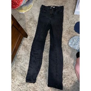 Levi’s 724 High Rise Straight Jeans